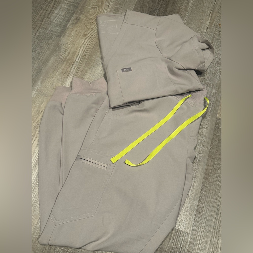 Figs Zamora Jogger Scrub Set